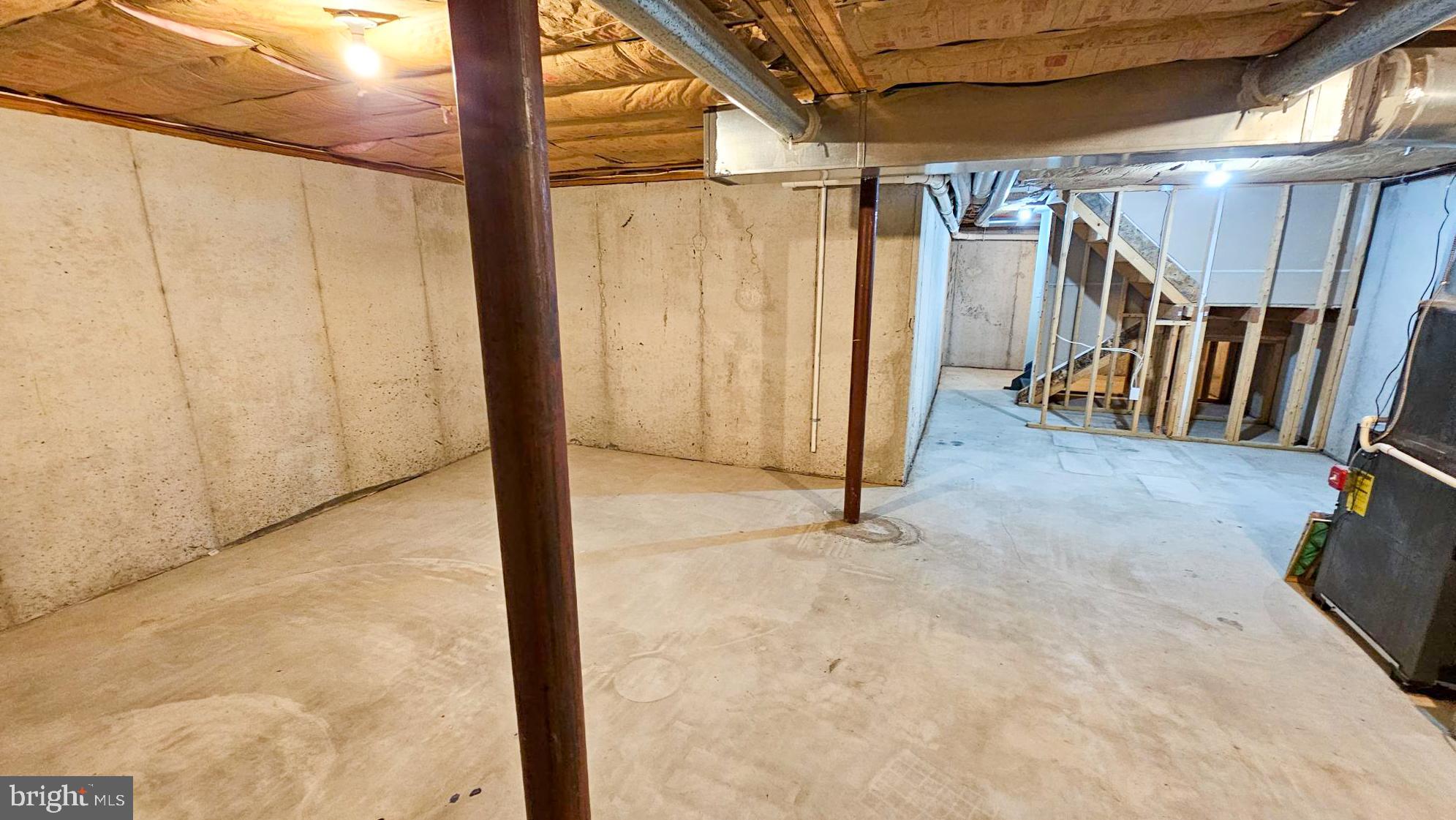 INLET POINT - Residential Lease