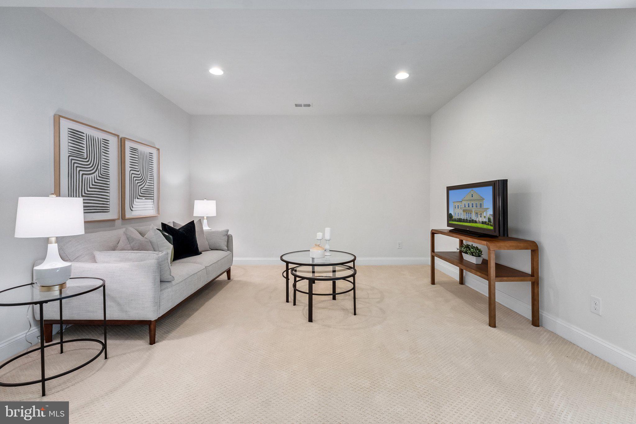 WILLOWSFORD - Residential