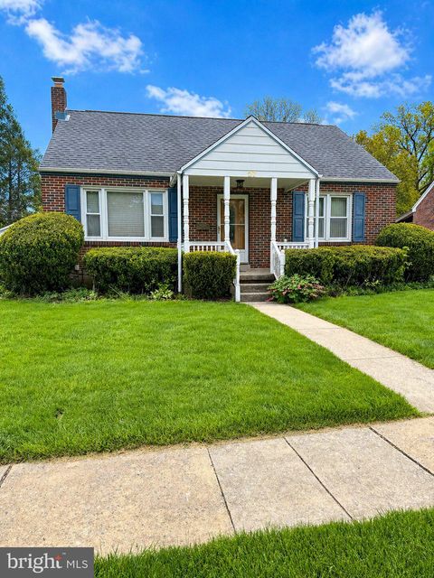 Photo of 27 Woodland Road, READING, PA 19610 (MLS # PABK2071400)