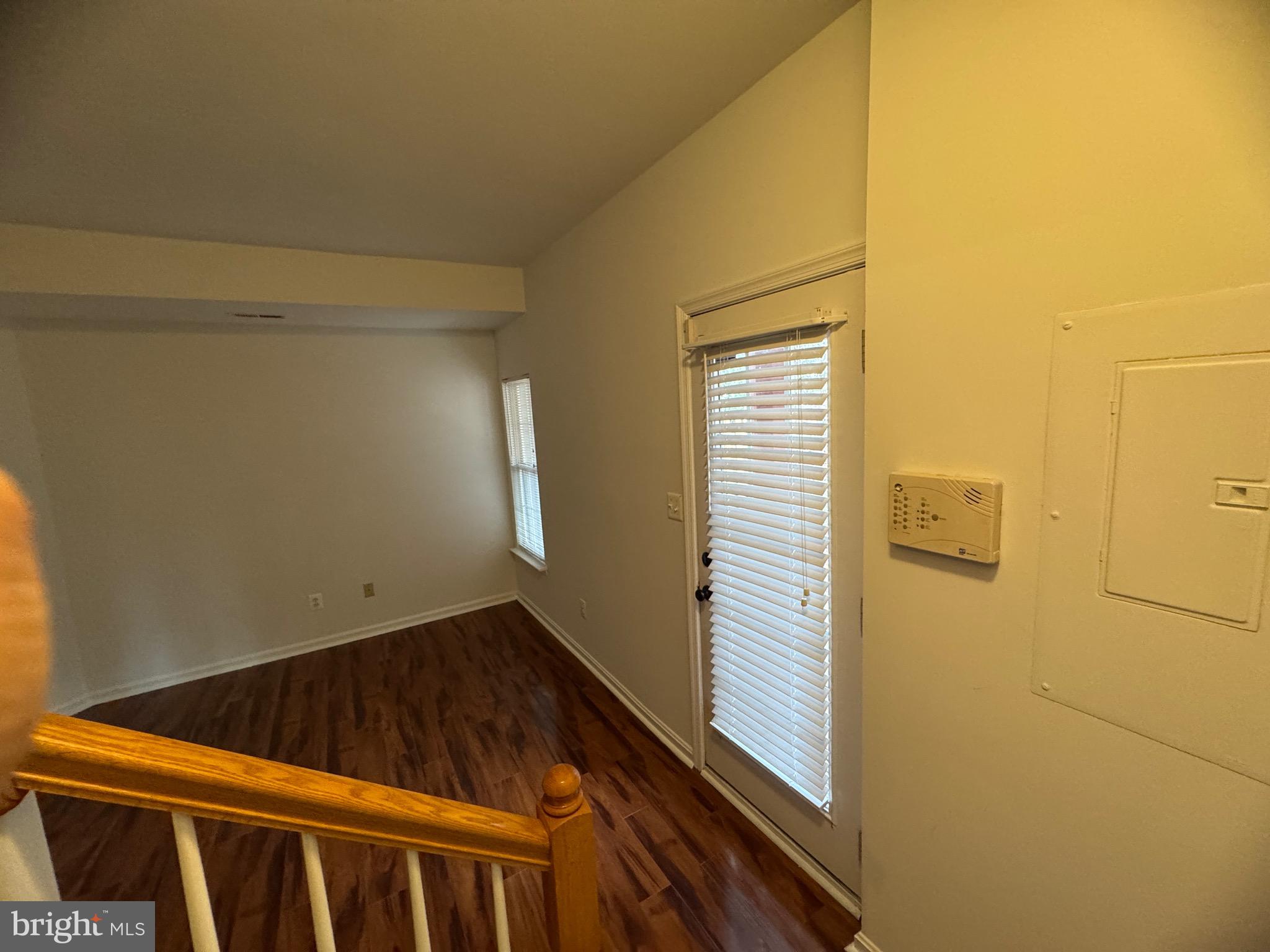 BARR HILL AT INVERNESS - Residential Lease