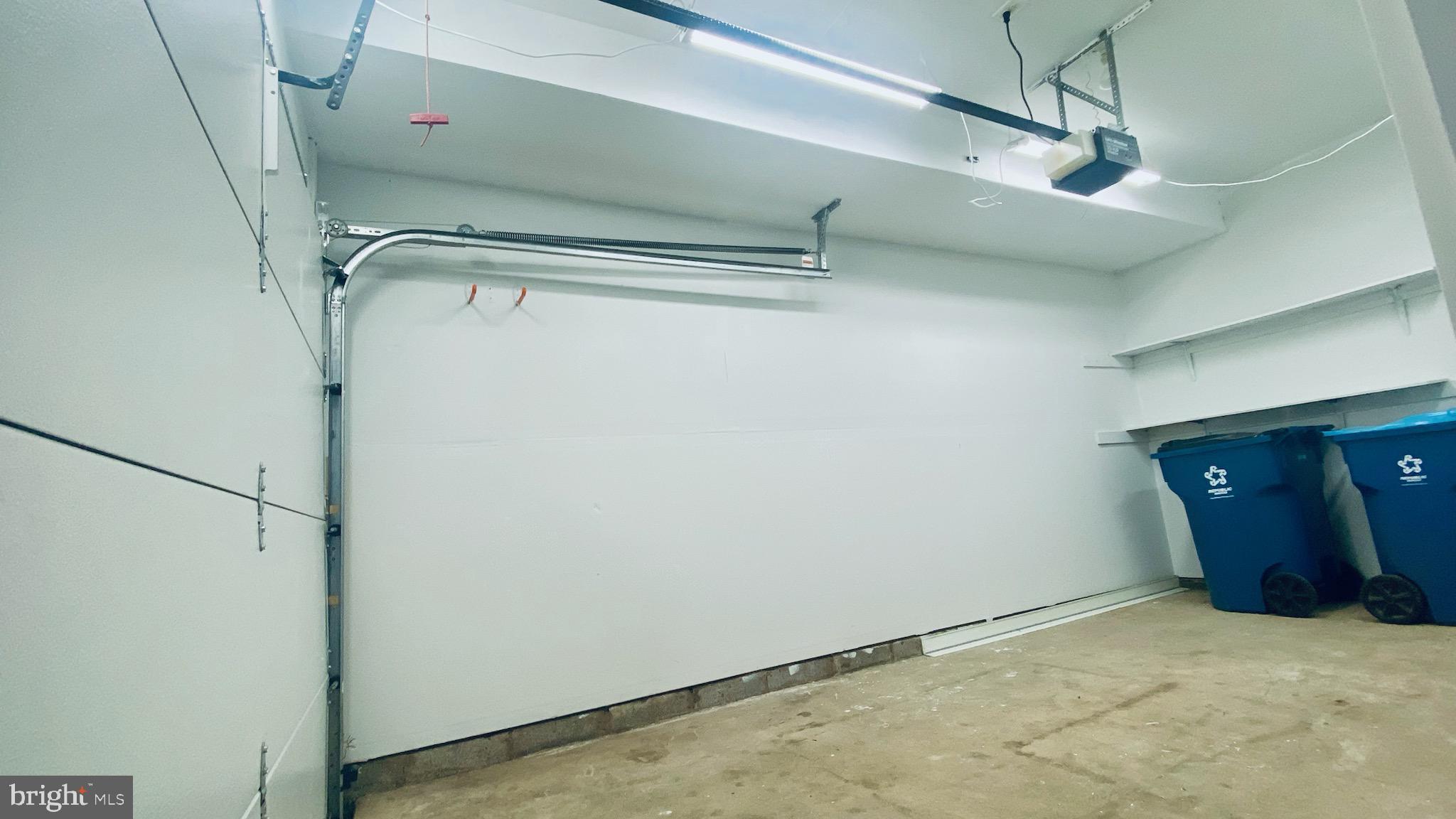 BARR HILL AT INVERNESS - Residential Lease