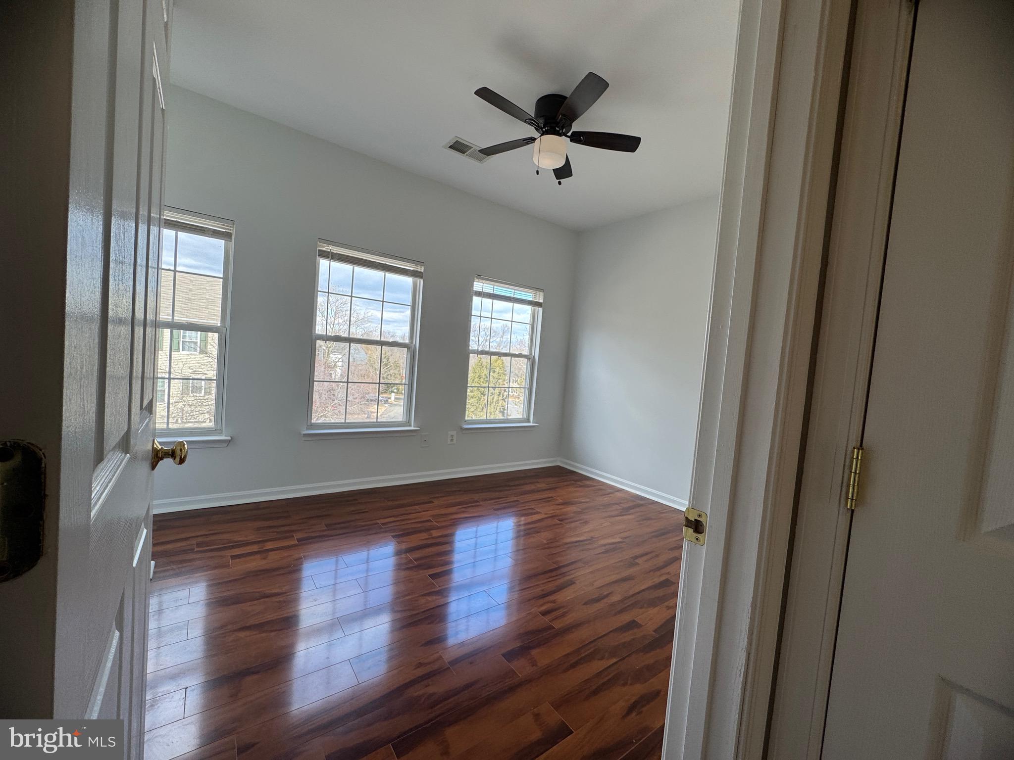 BARR HILL AT INVERNESS - Residential Lease