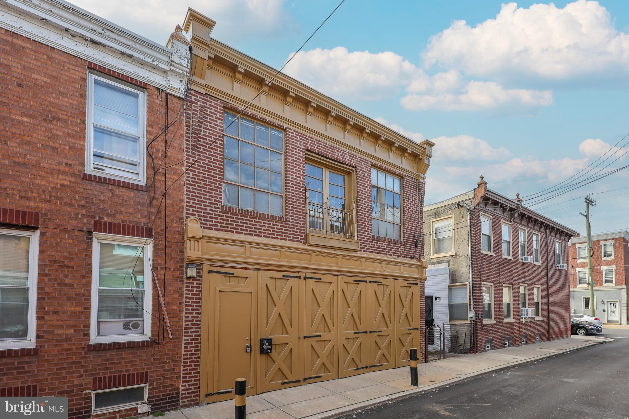 PORT RICHMOND - Residential