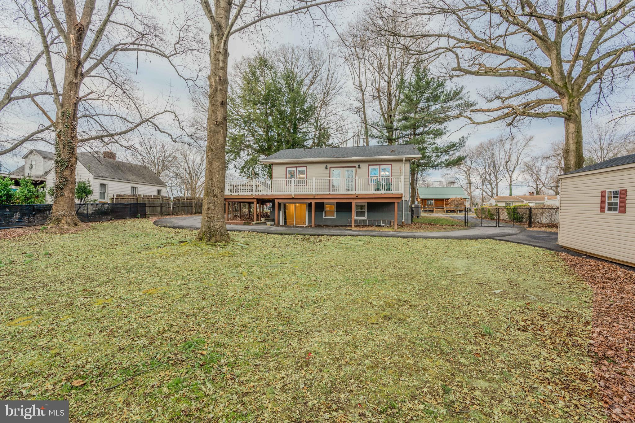 HYDE PARK - Residential