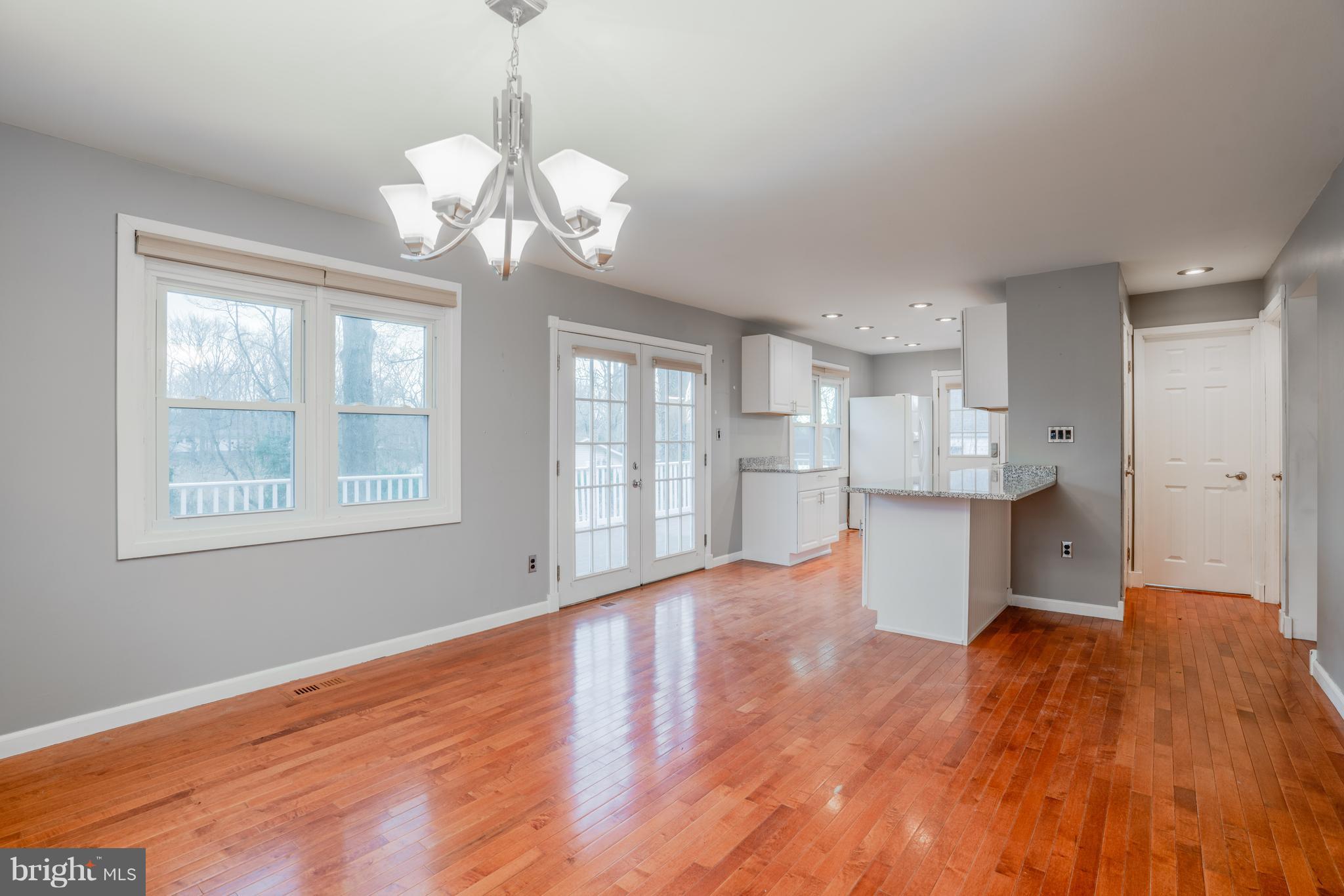 HYDE PARK - Residential