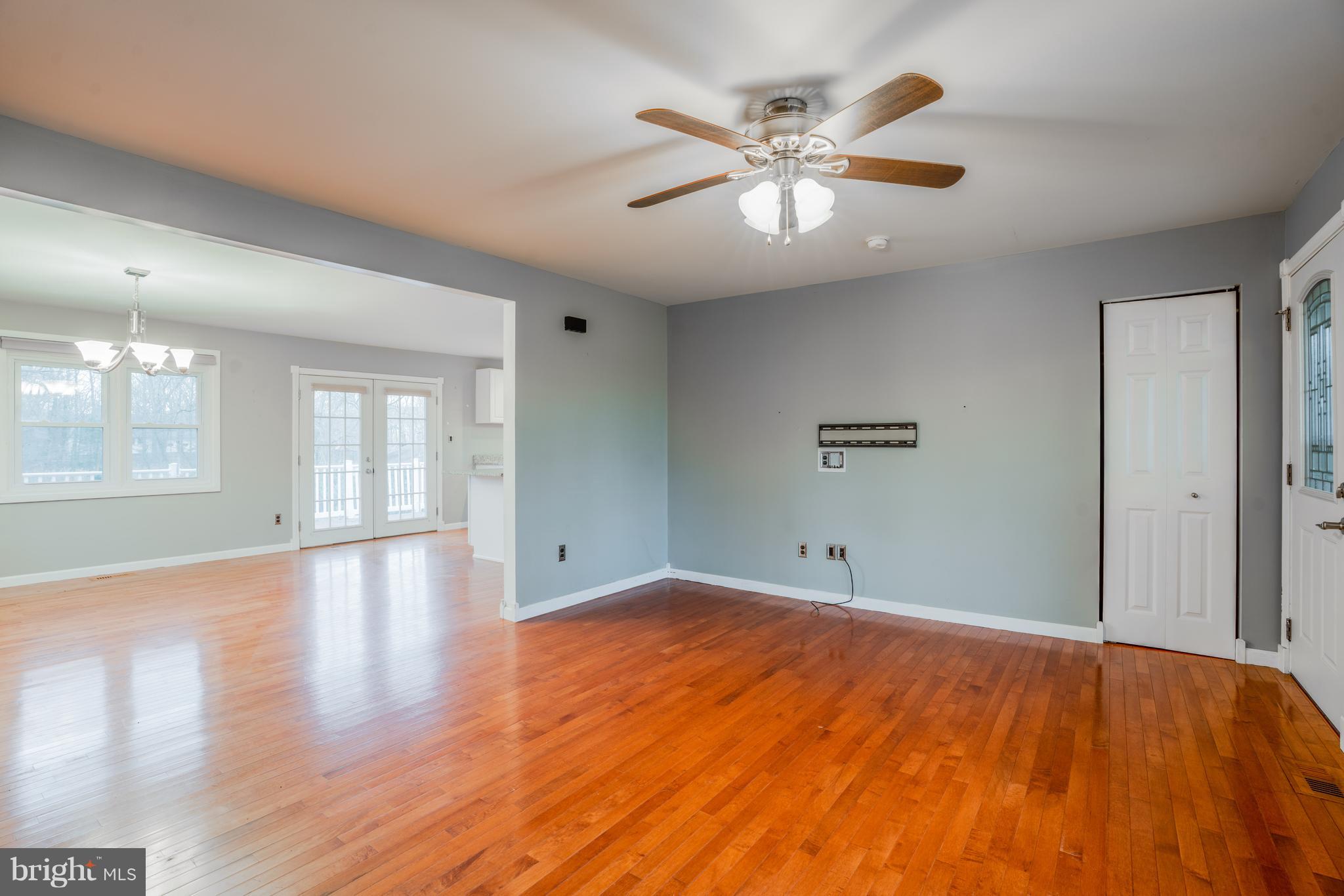 HYDE PARK - Residential