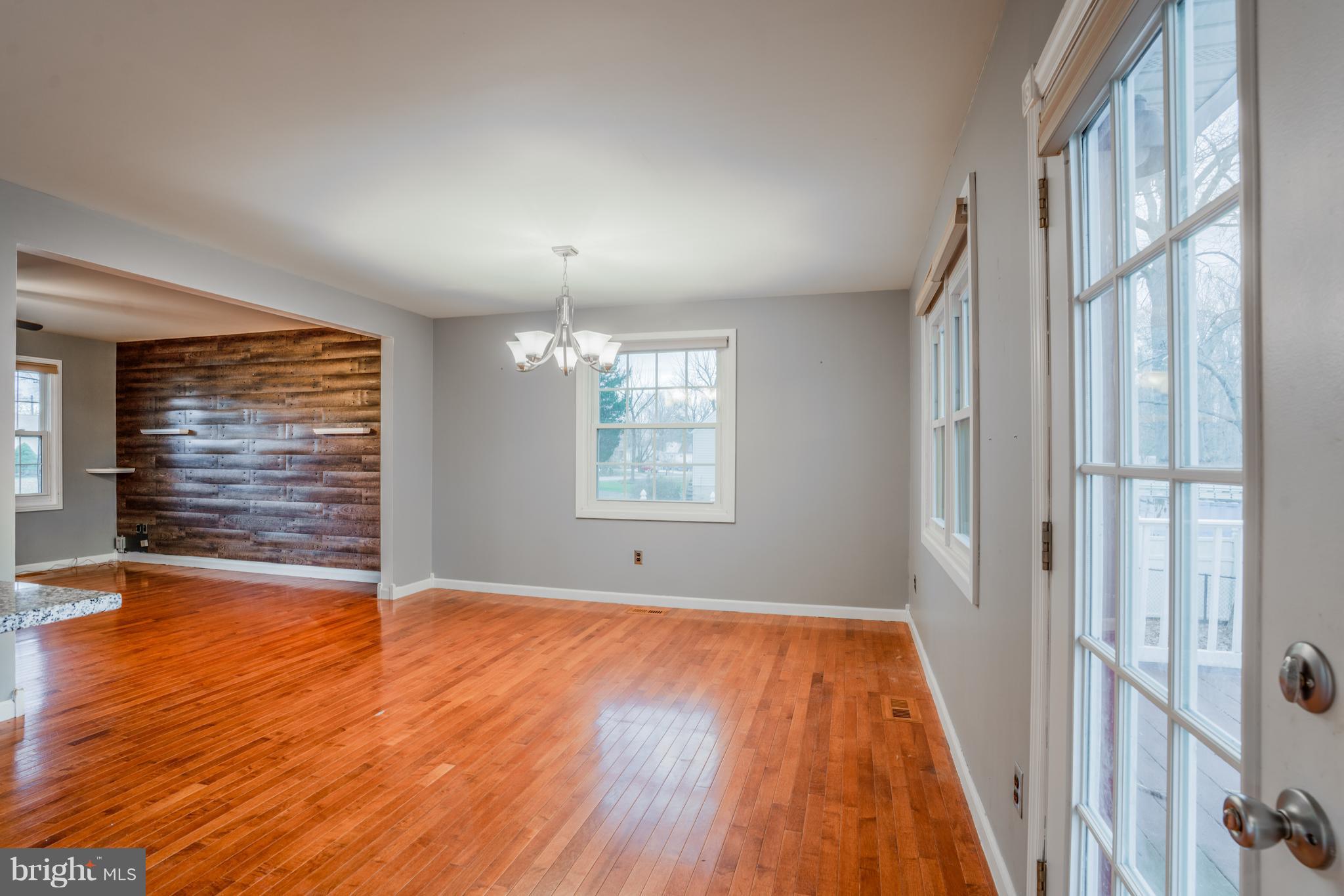 HYDE PARK - Residential