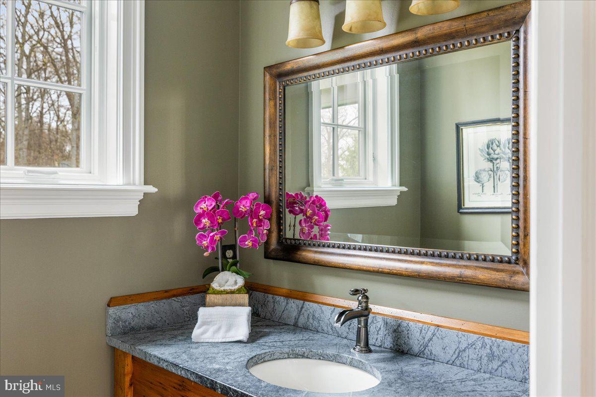 STONEYMEAD - Residential