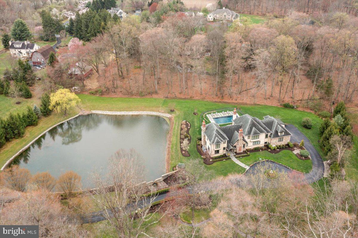 3516 WELLSFORD LANE