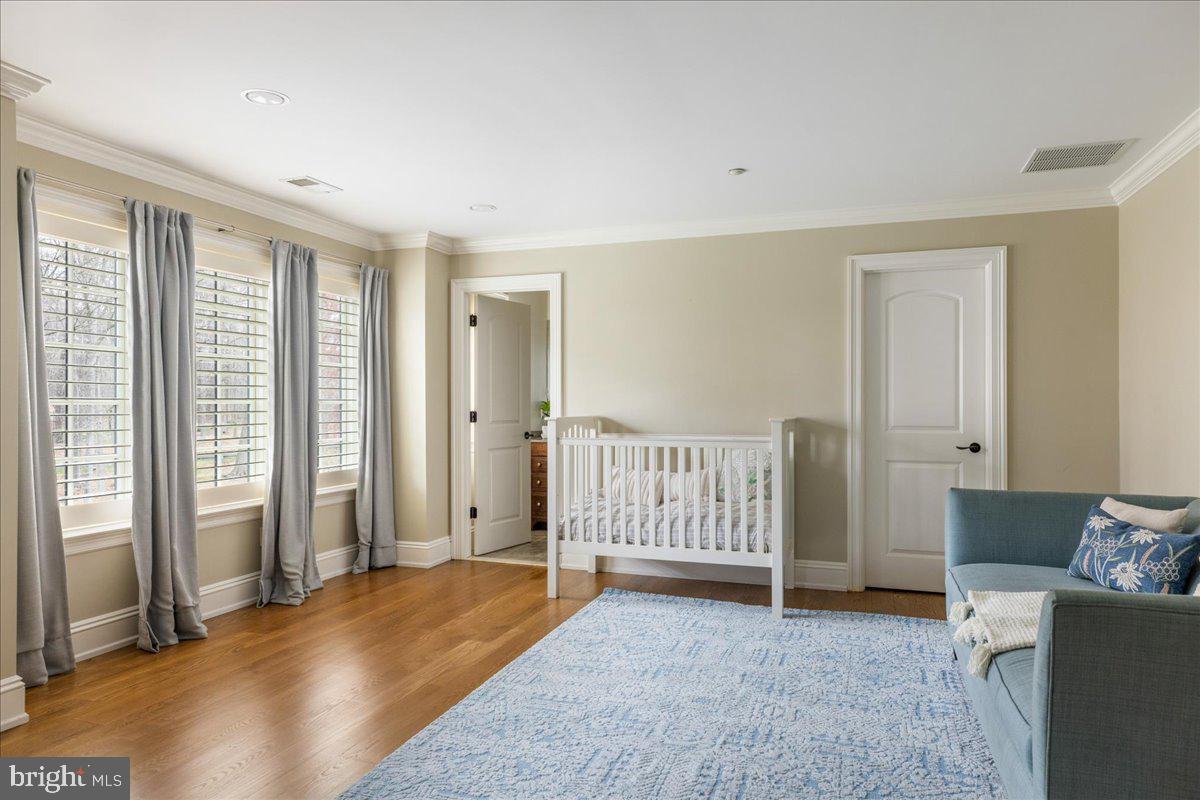 STONEYMEAD - Residential