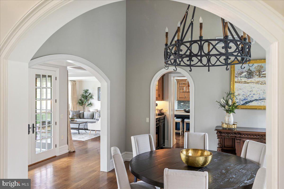 STONEYMEAD - Residential