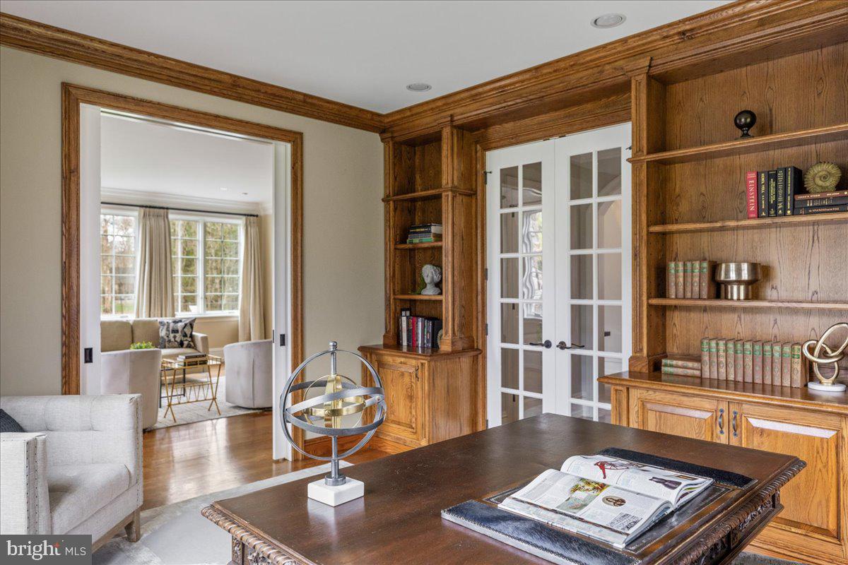 STONEYMEAD - Residential