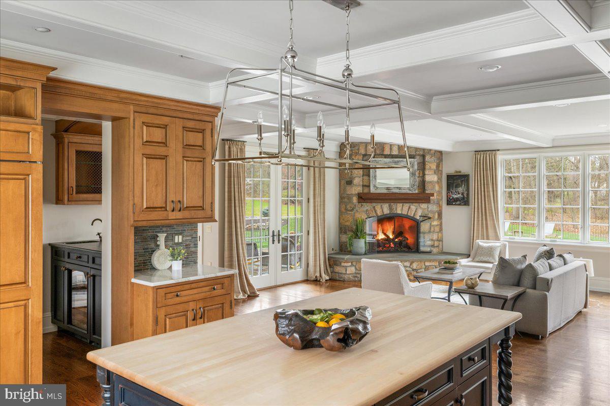 STONEYMEAD - Residential