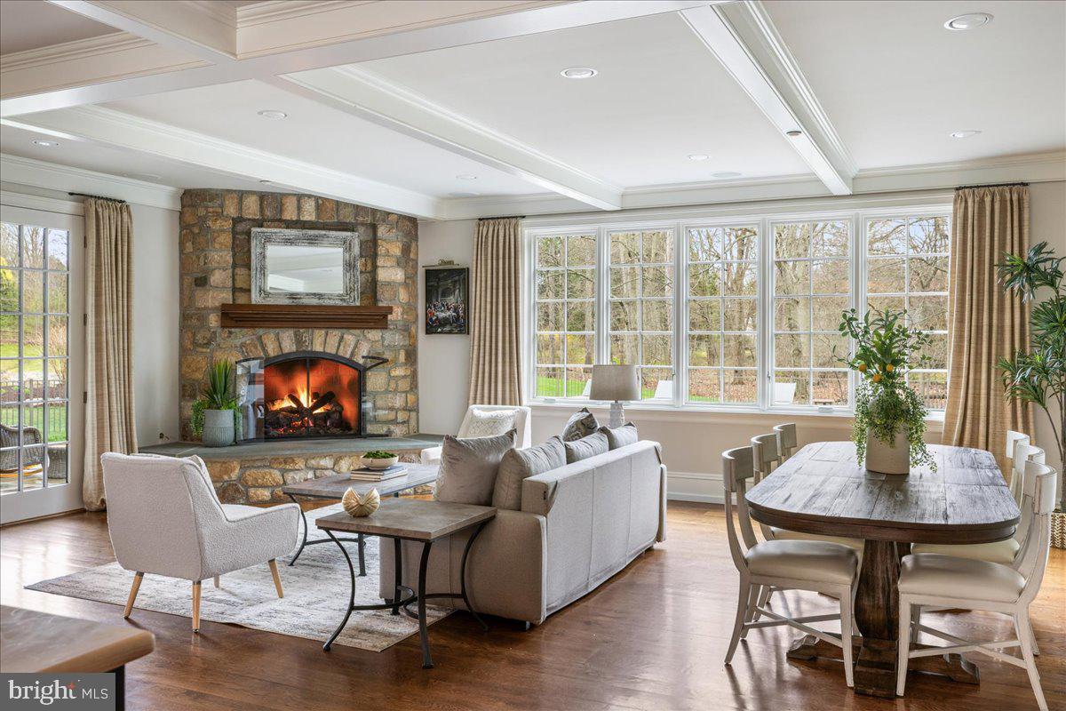 STONEYMEAD - Residential