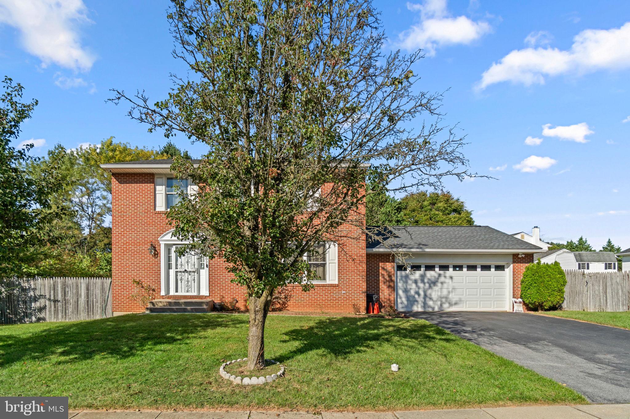 202 FOX HAVEN COURT