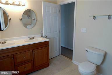 ABERDEEN HILLS - Residential