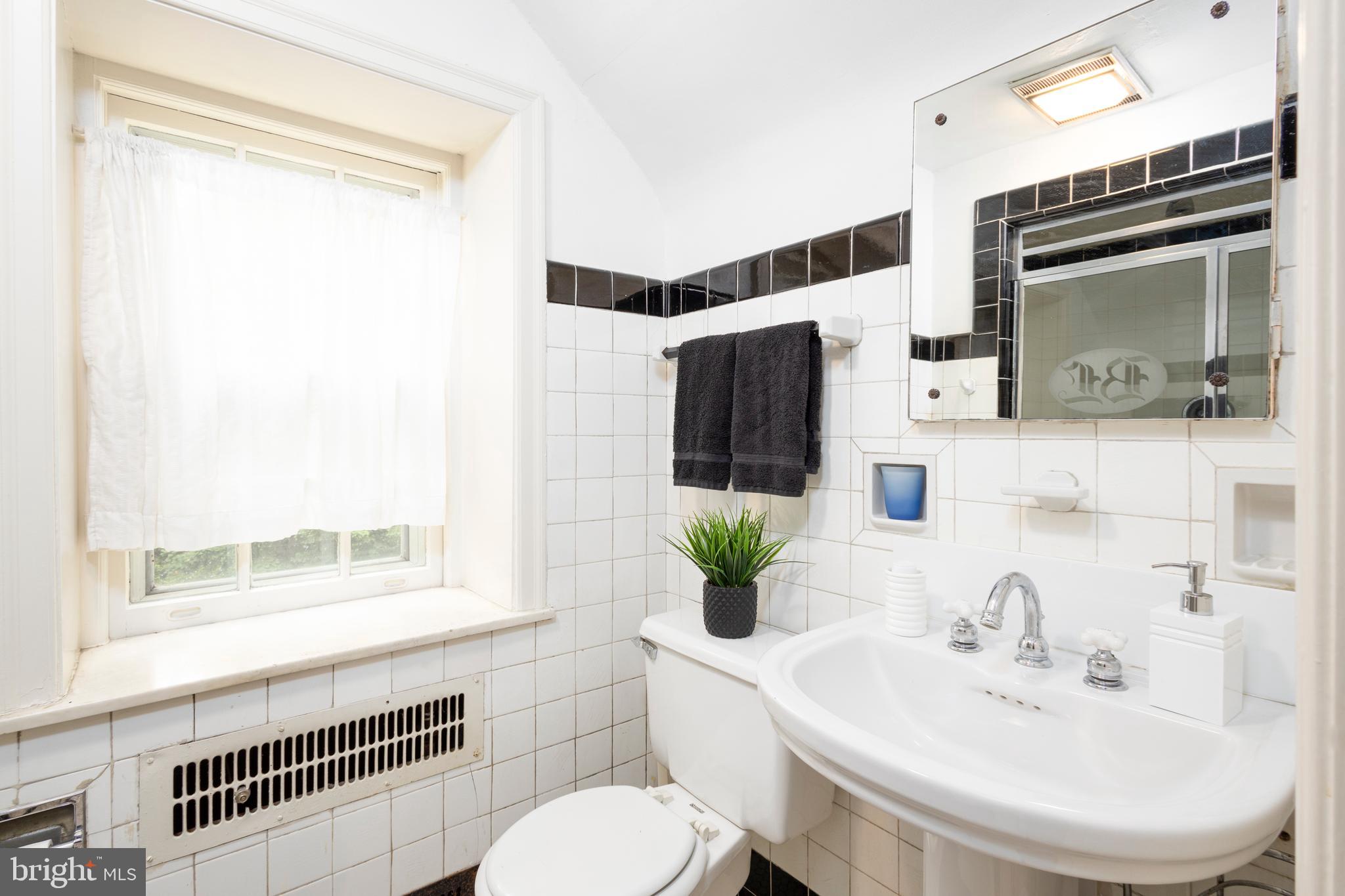 MT AIRY (WEST) - Residential