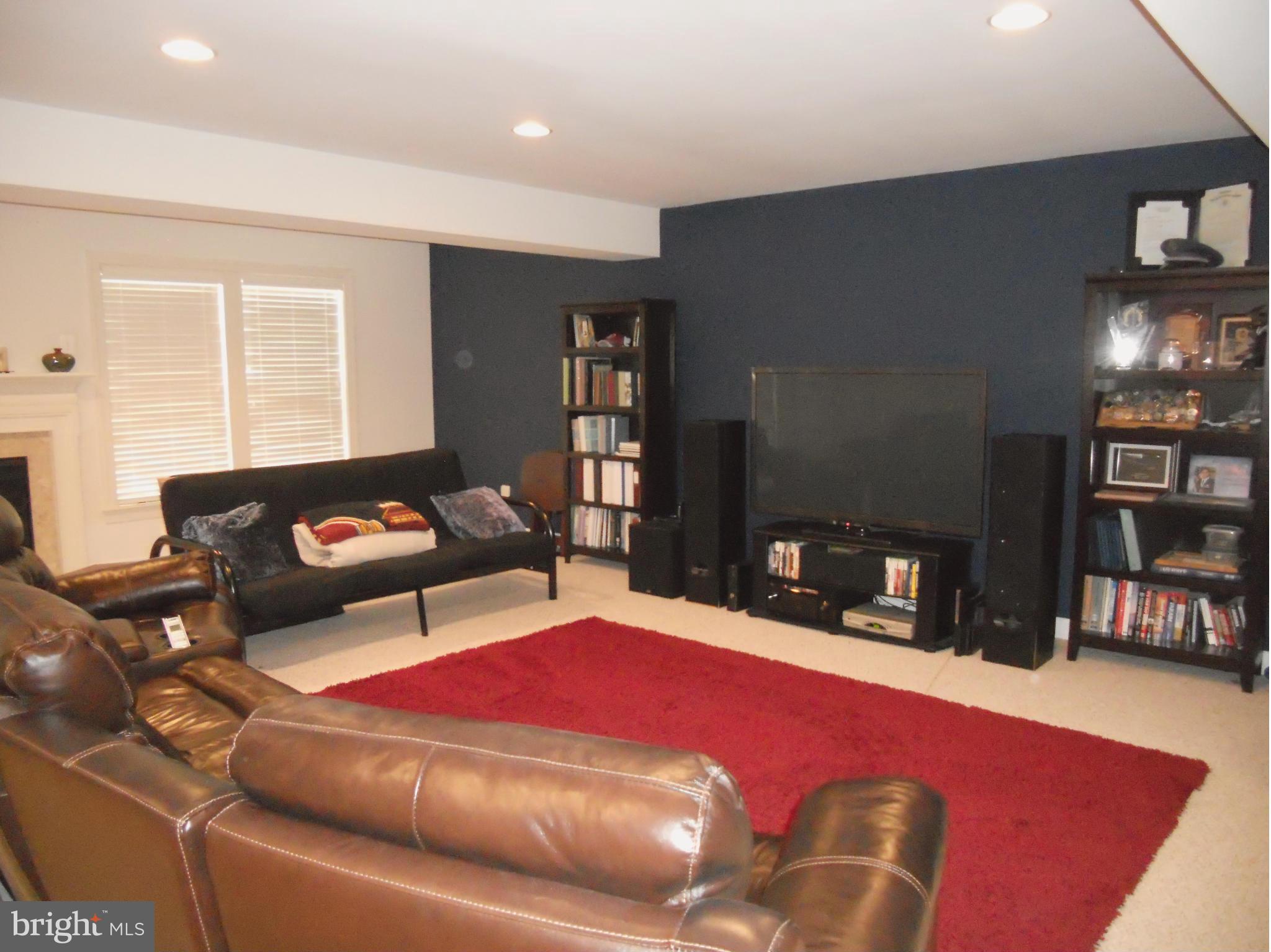 PORT POTOMAC - Residential