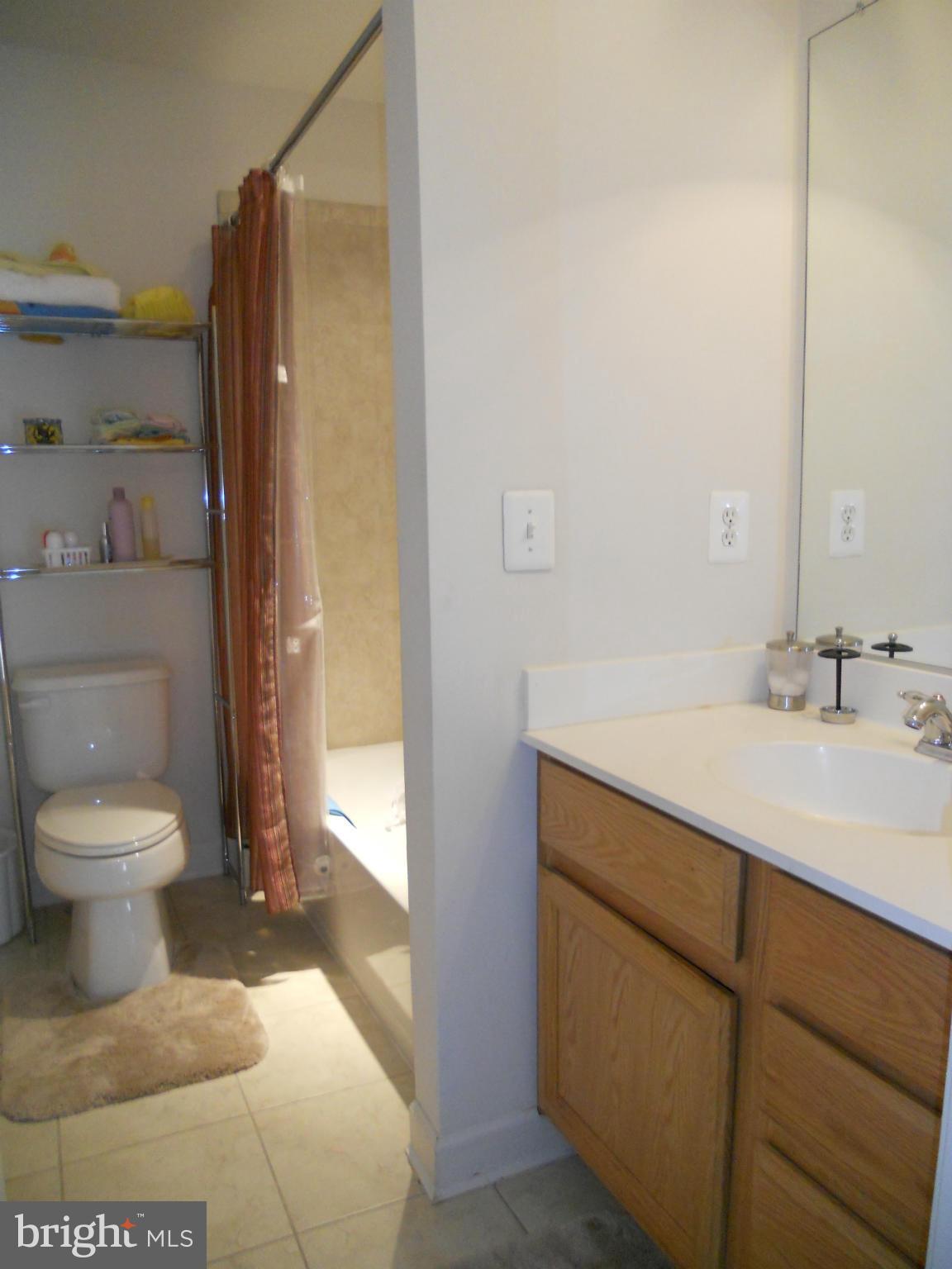 PORT POTOMAC - Residential