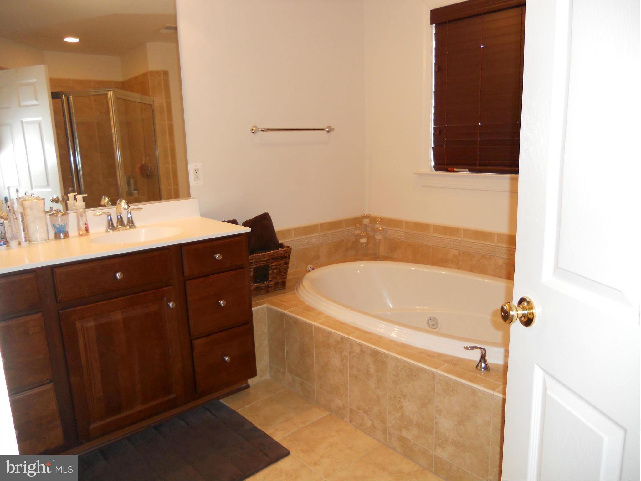 PORT POTOMAC - Residential