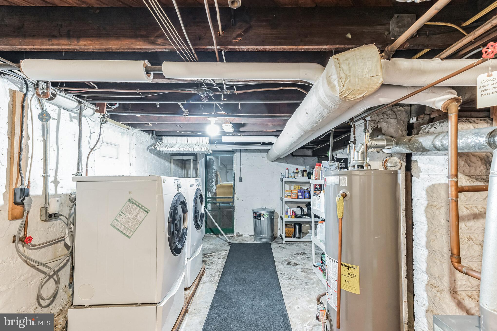 NORTHWOODS - Residential