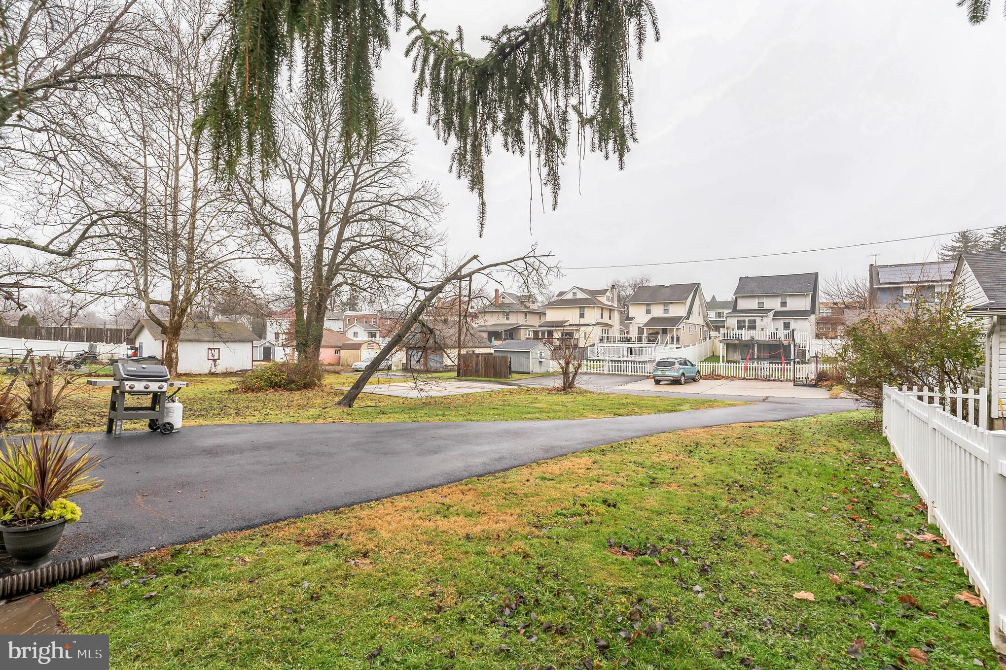 NORTHWOODS - Residential