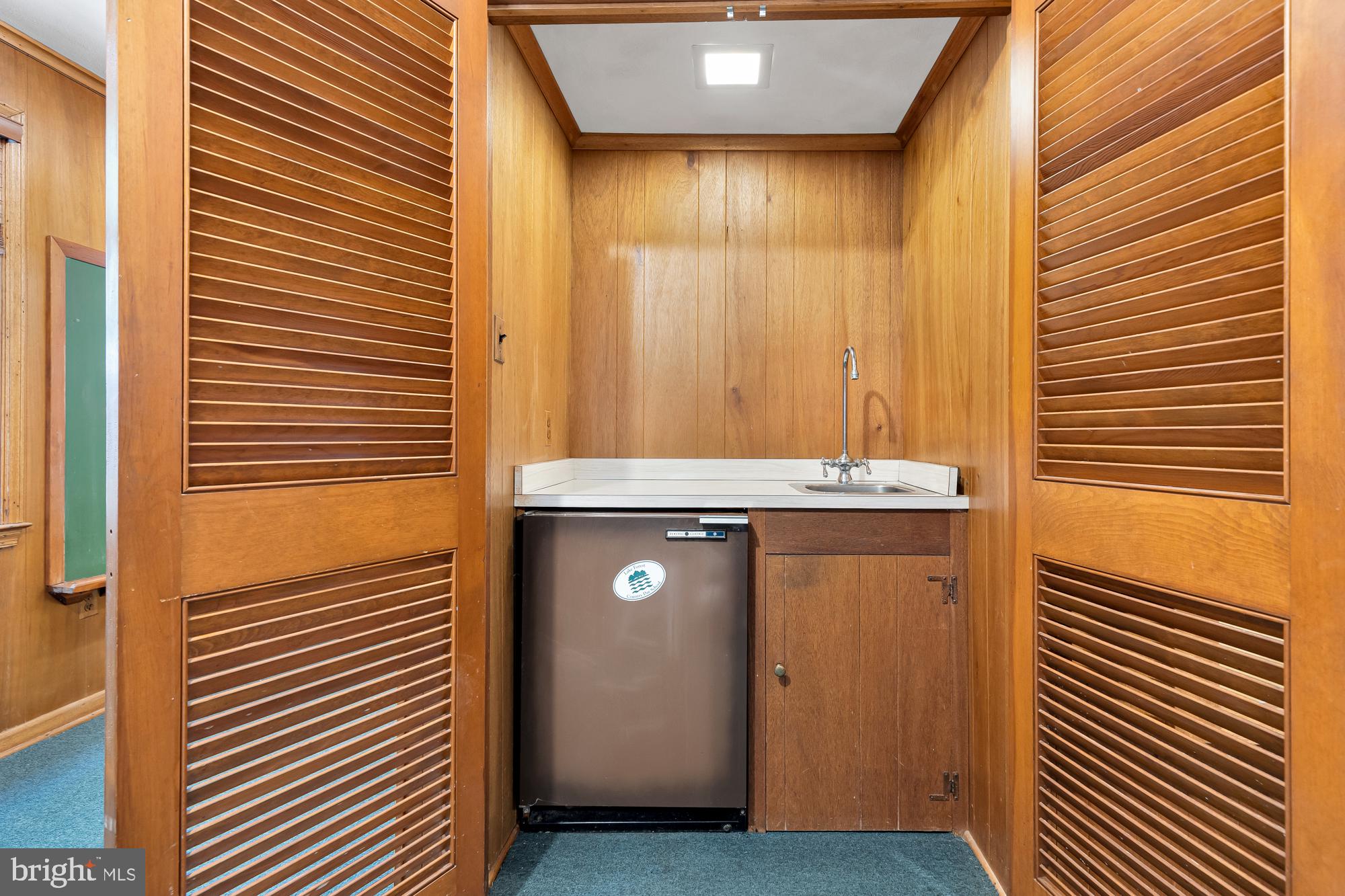 WESTMORELAND HILLS - Residential