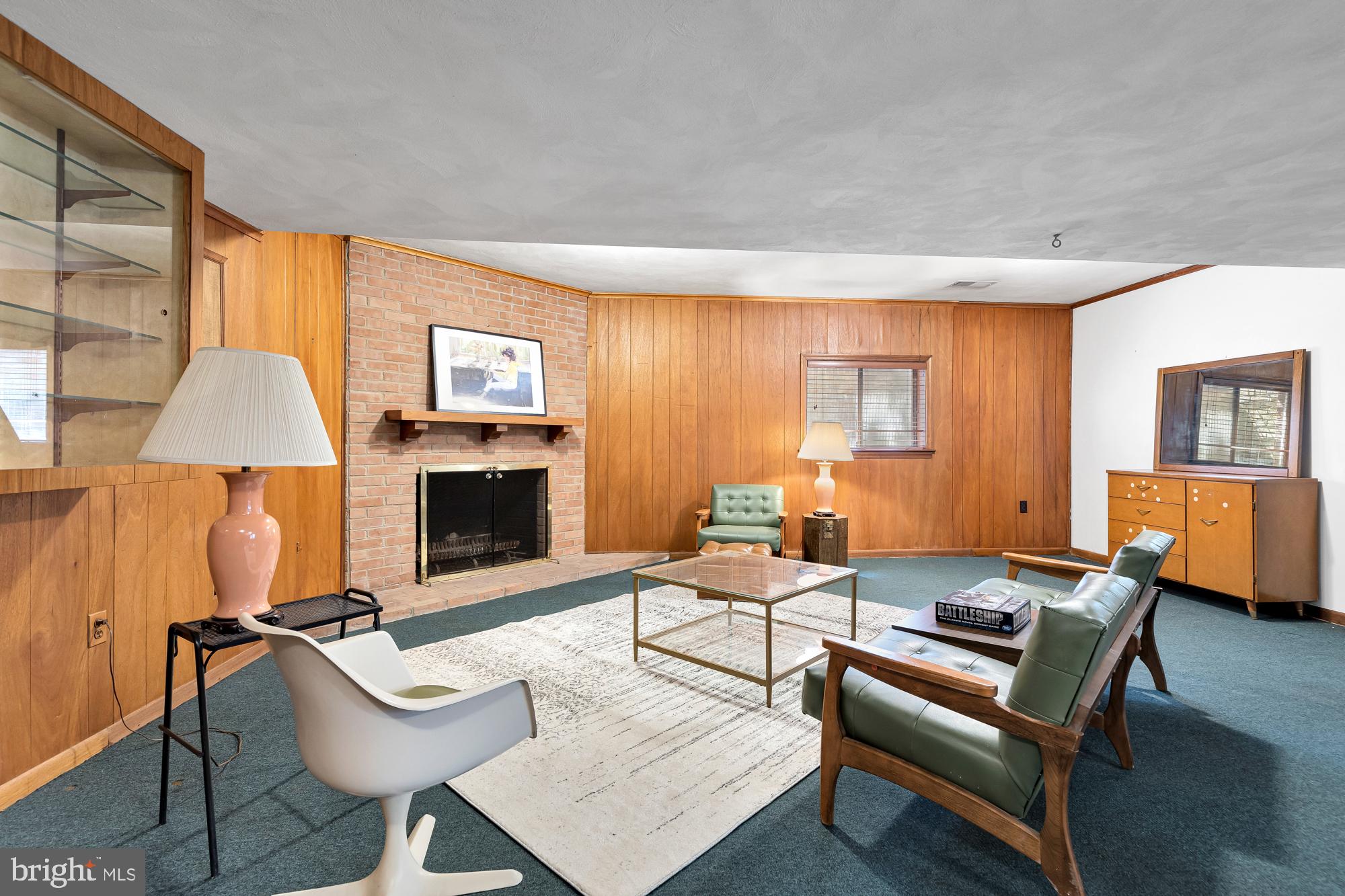 WESTMORELAND HILLS - Residential