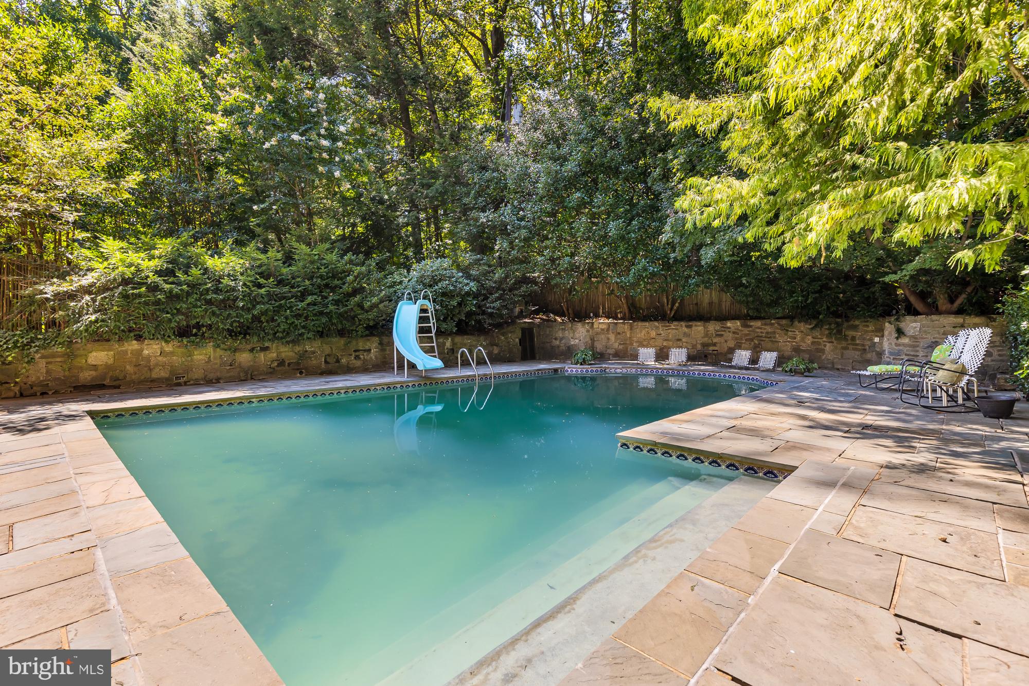 WESTMORELAND HILLS - Residential