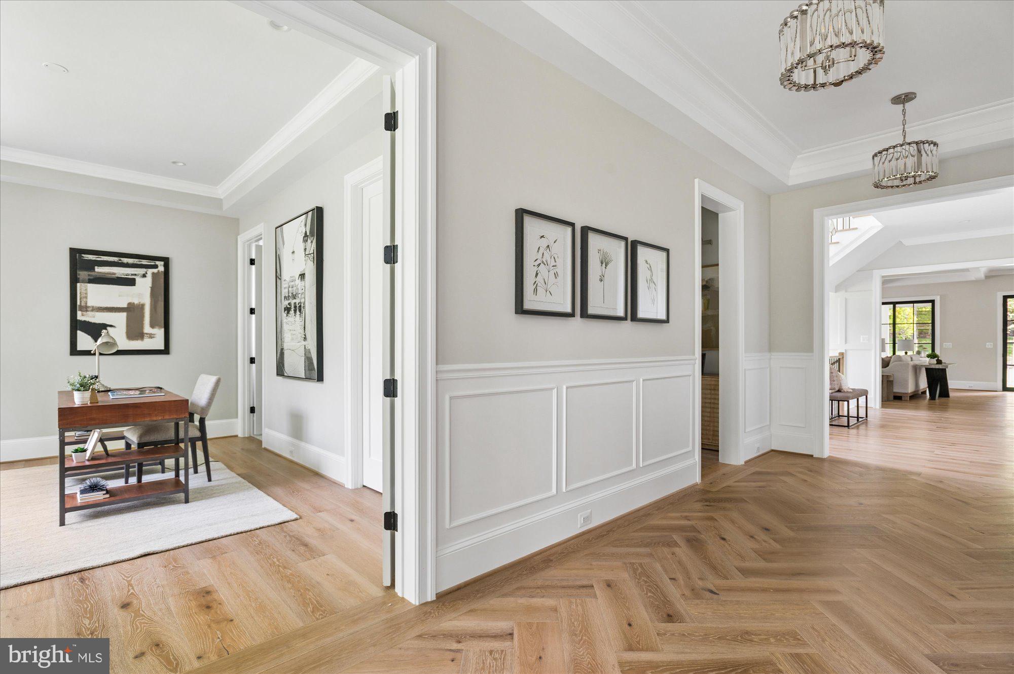 CHESTERBROOK WOODS - Residential