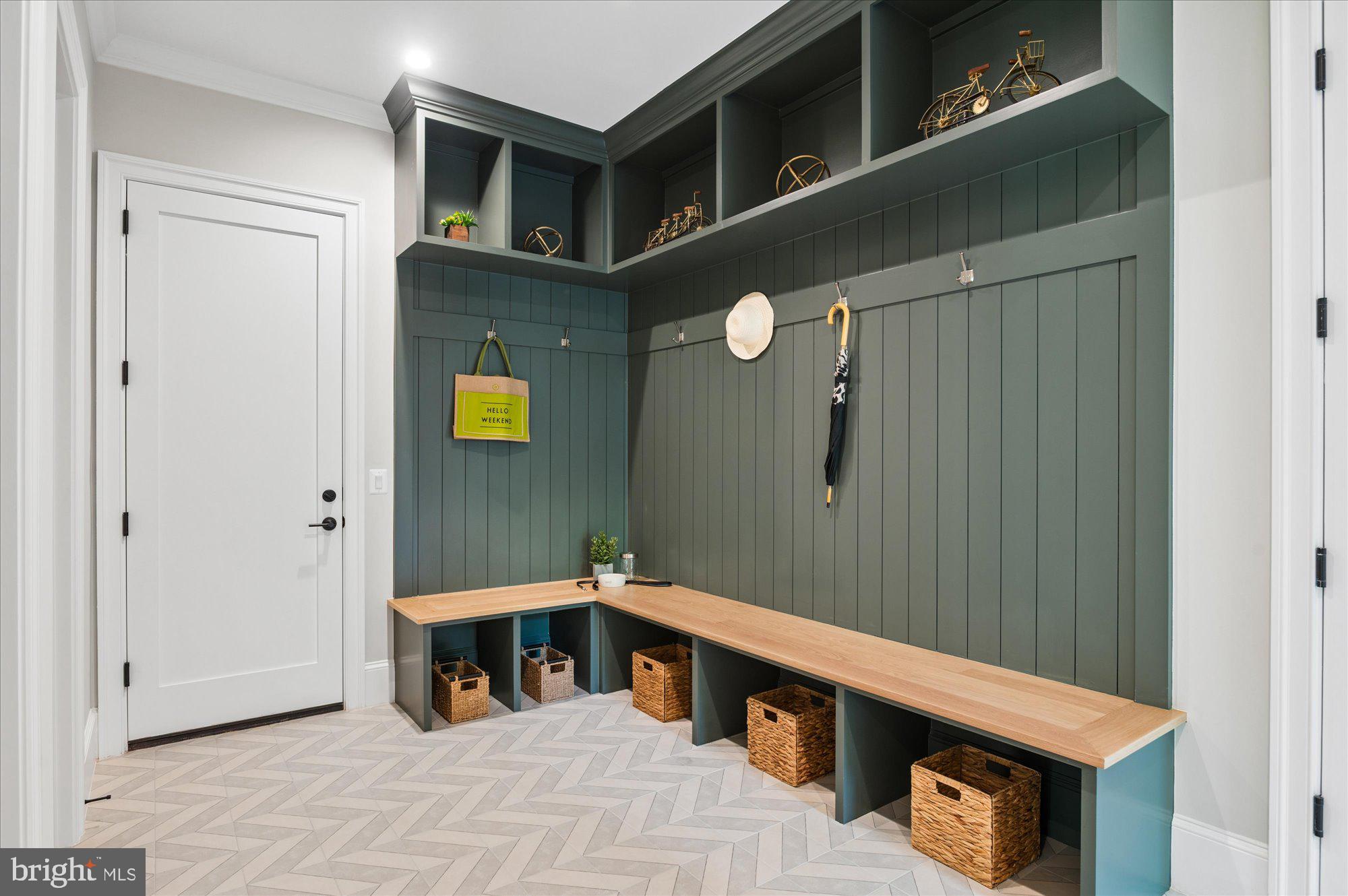 CHESTERBROOK WOODS - Residential