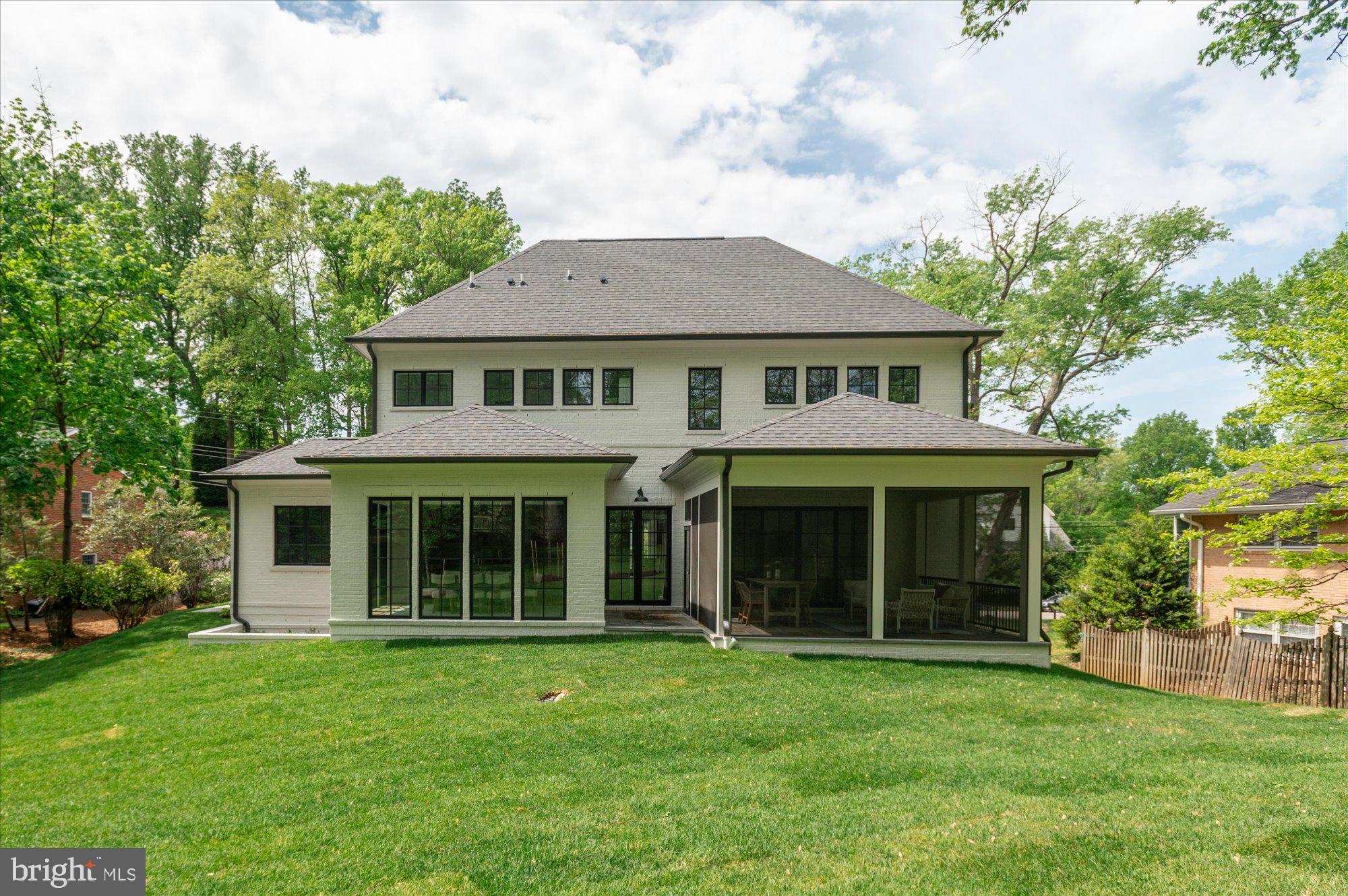 CHESTERBROOK WOODS - Residential