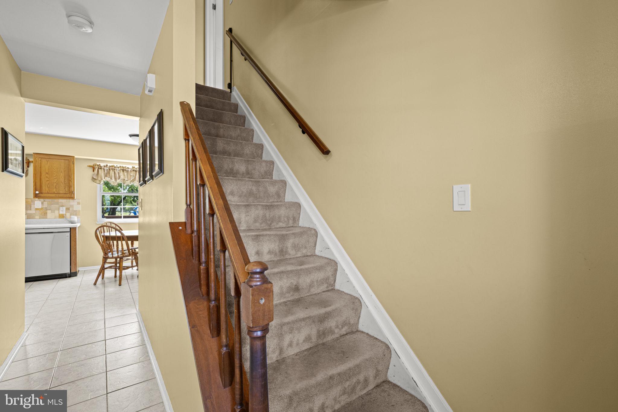 LAMPLIGHT VILLAGE - Residential