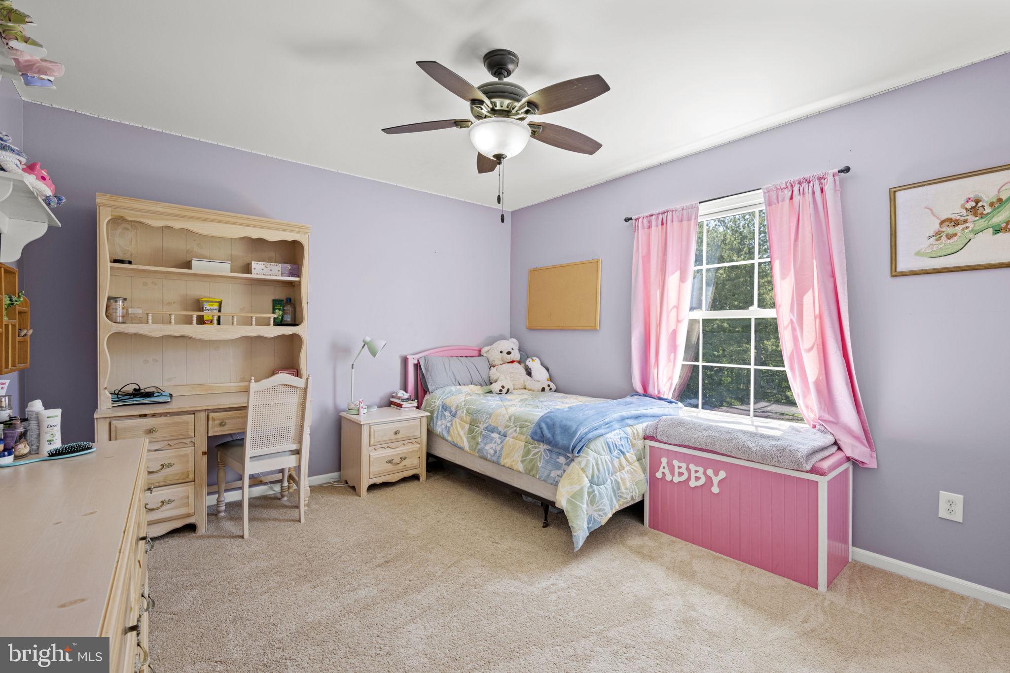 LAMPLIGHT VILLAGE - Residential