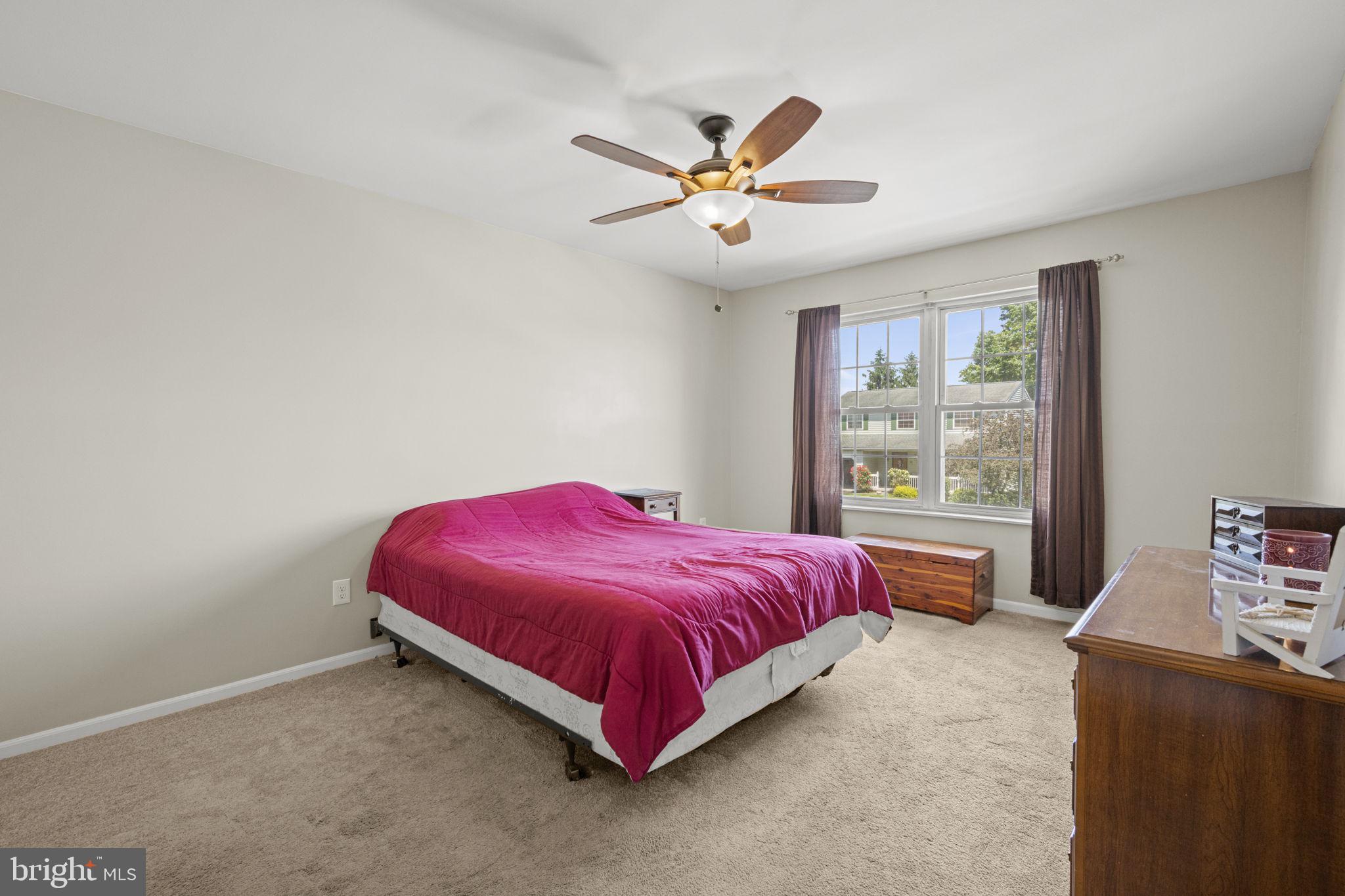 LAMPLIGHT VILLAGE - Residential