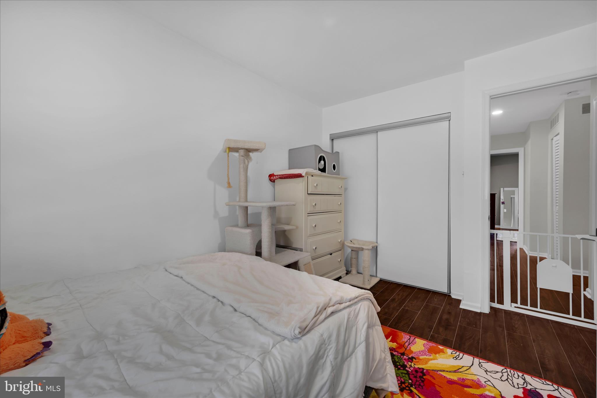 BARLEY SHEAF - Residential