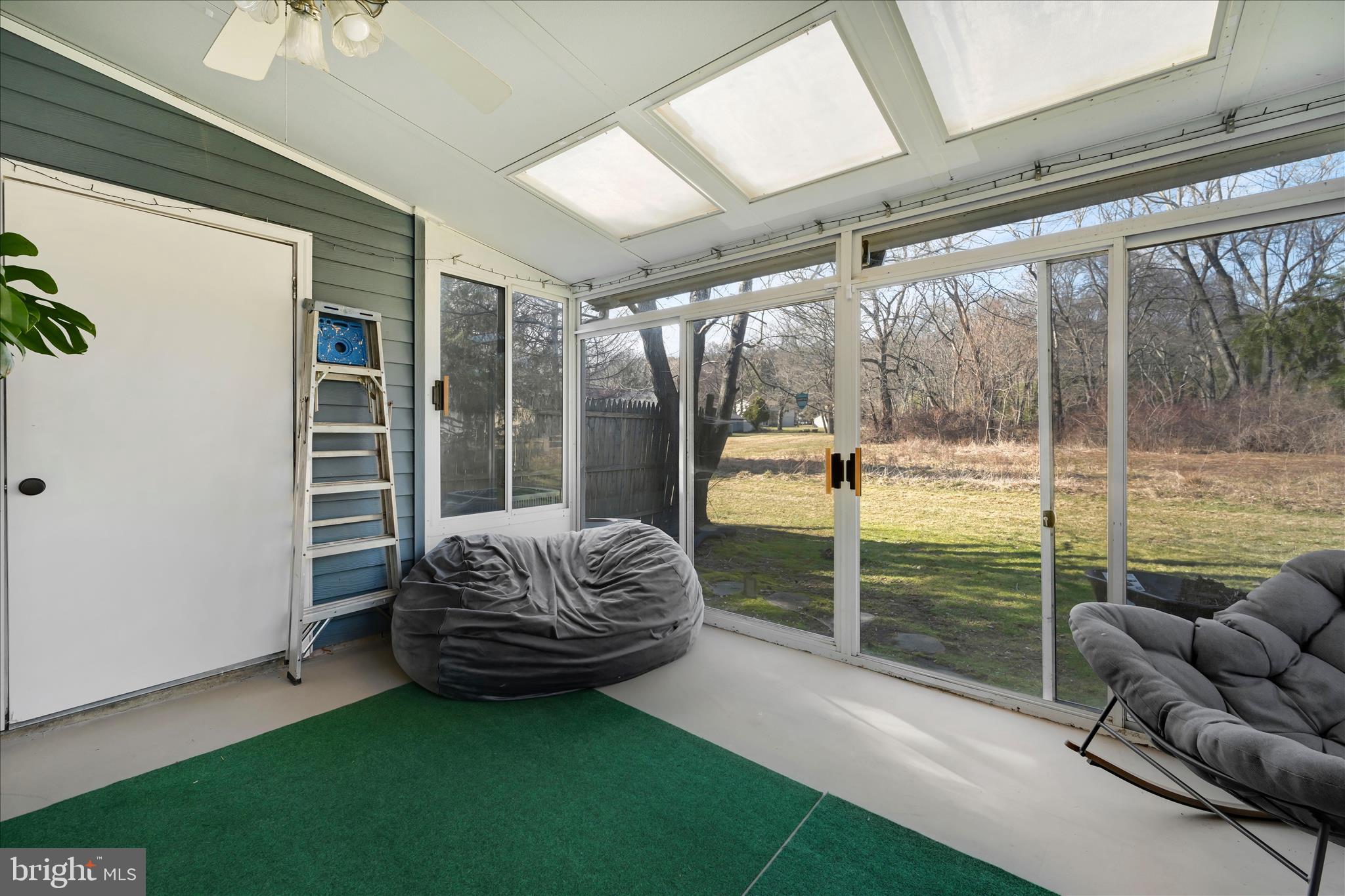 BARLEY SHEAF - Residential