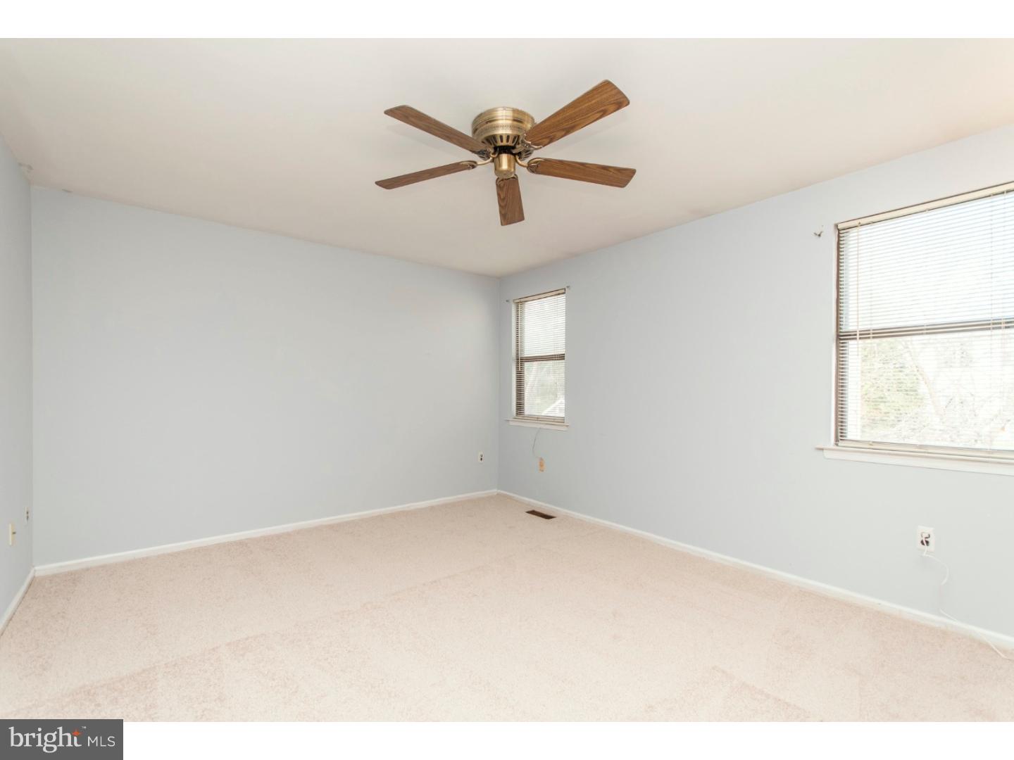 SAW MILL VALLEY - Residential