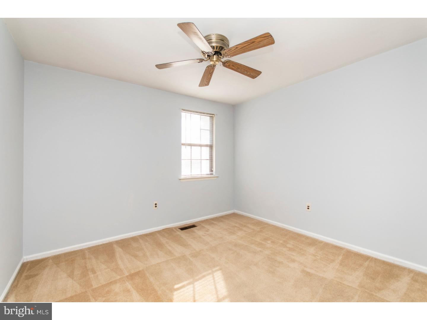 SAW MILL VALLEY - Residential