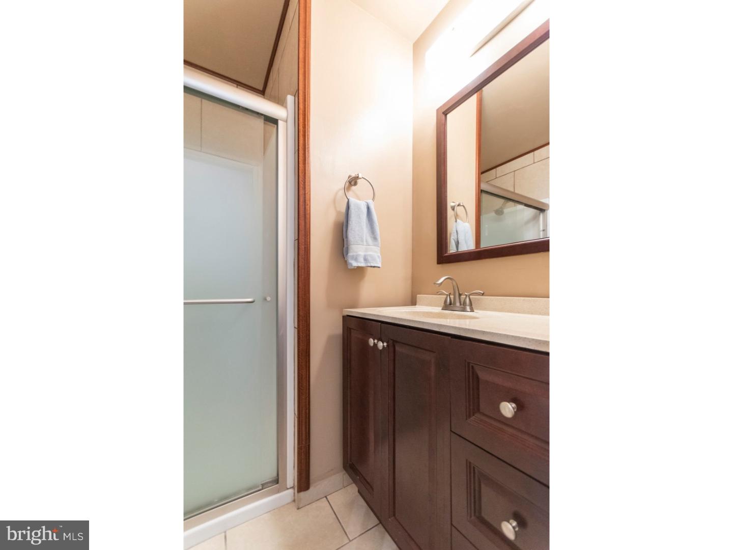 SAW MILL VALLEY - Residential