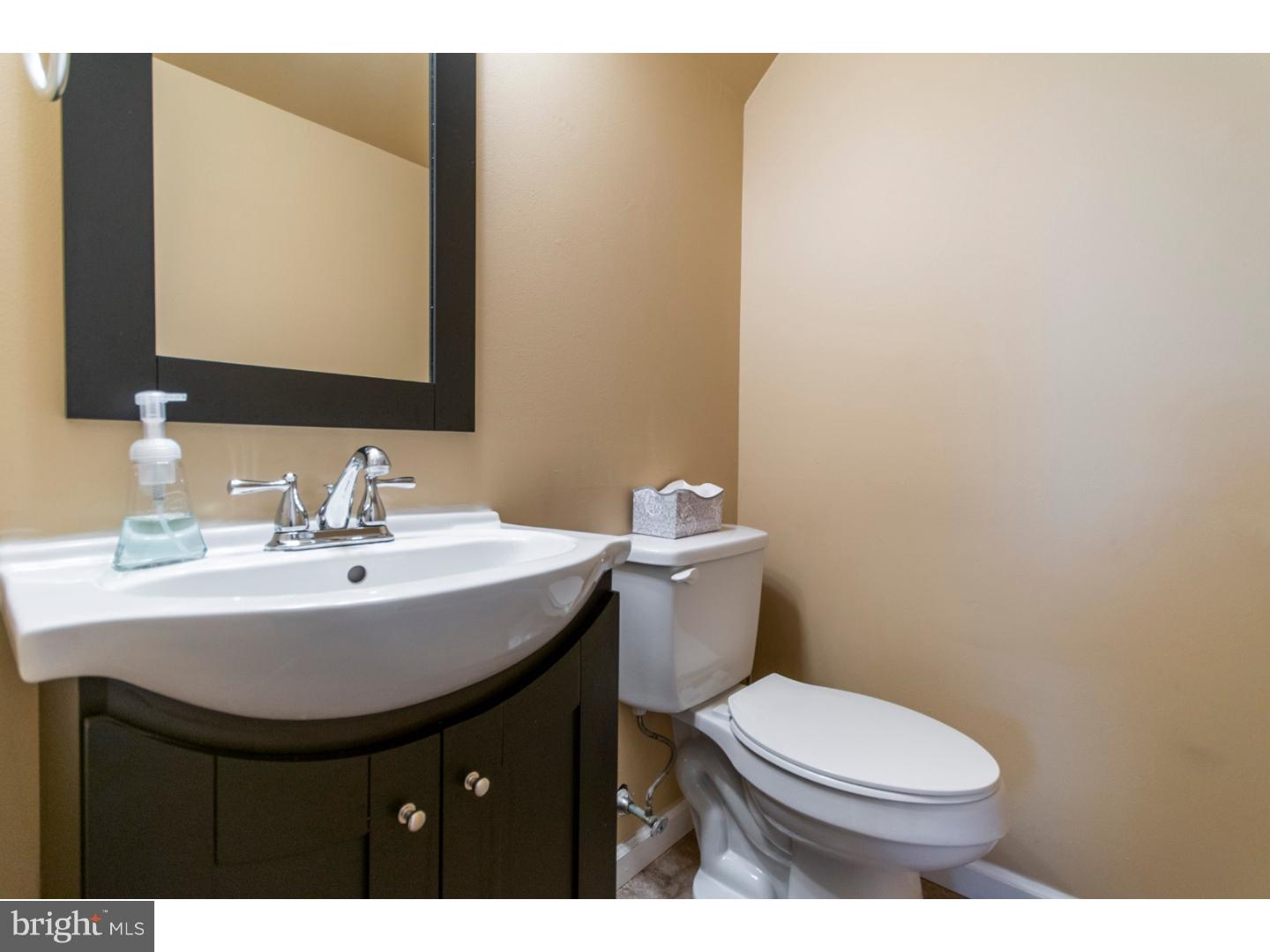 SAW MILL VALLEY - Residential