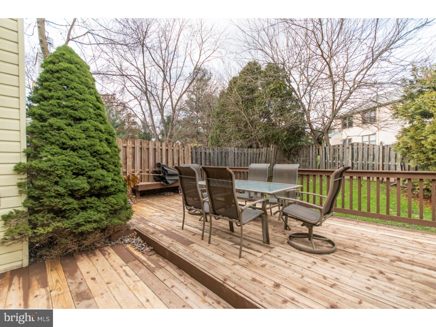 SAW MILL VALLEY - Residential