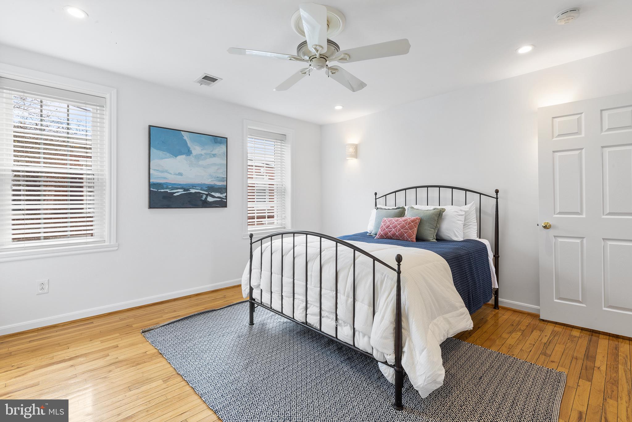 GRADUATE HOSPITAL - Residential