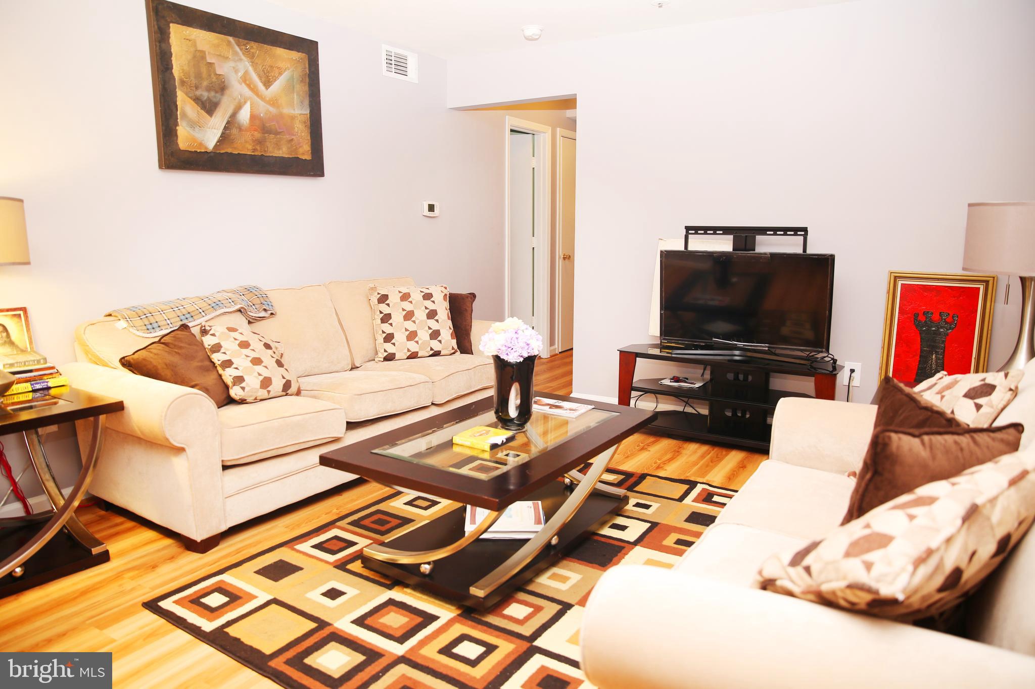 LONGMEAD CROSSING - Residential