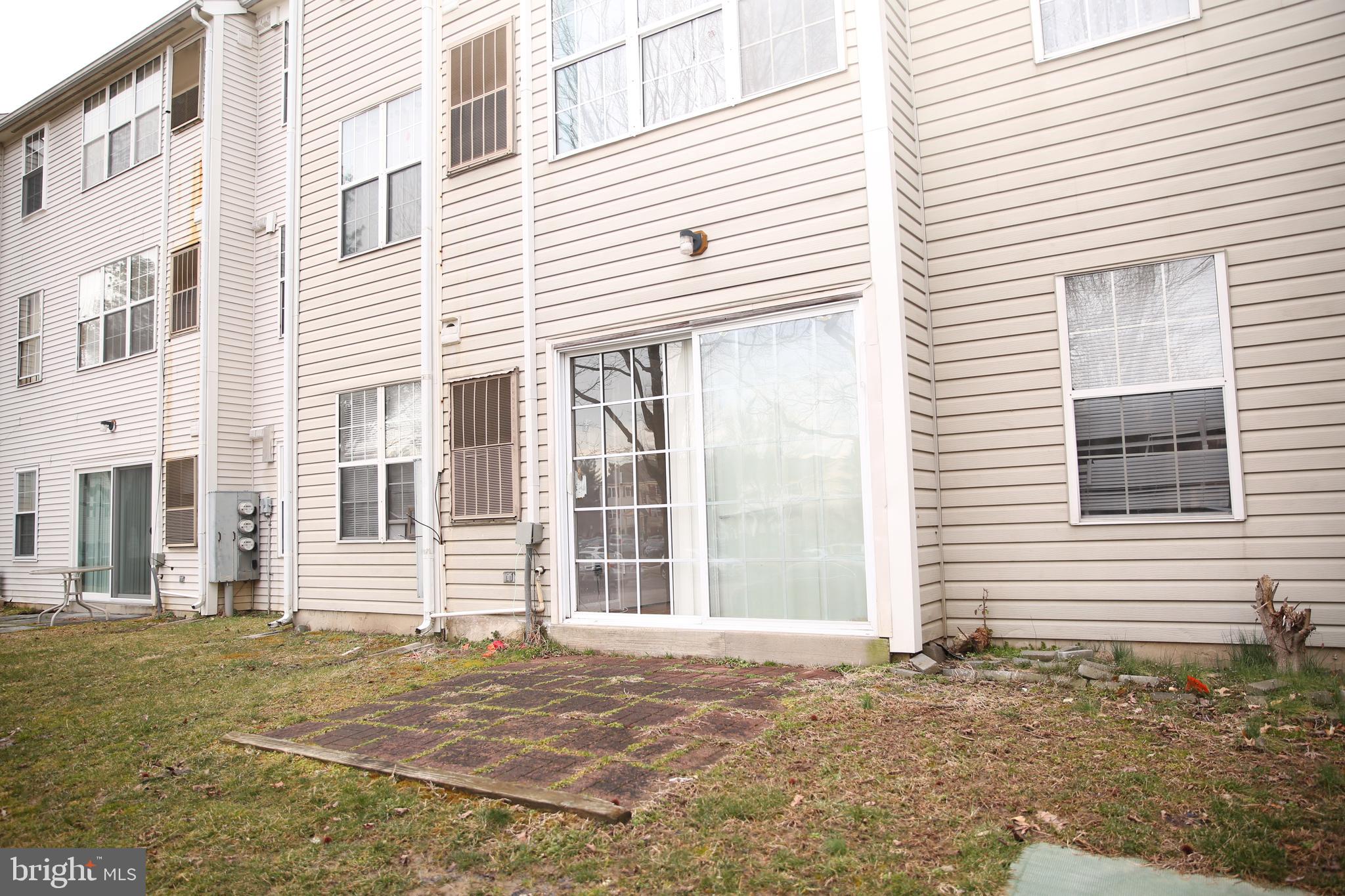 LONGMEAD CROSSING - Residential