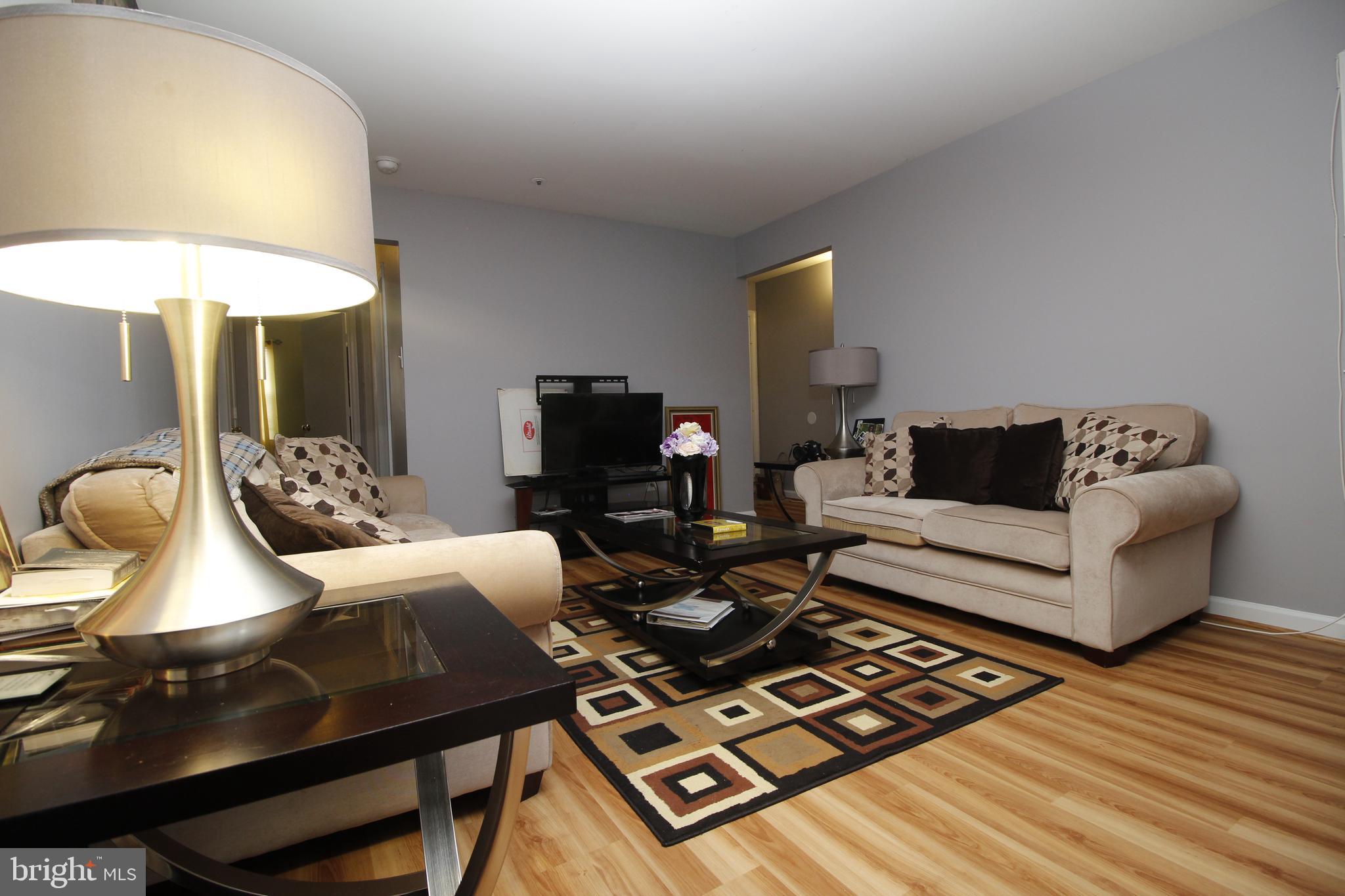 LONGMEAD CROSSING - Residential