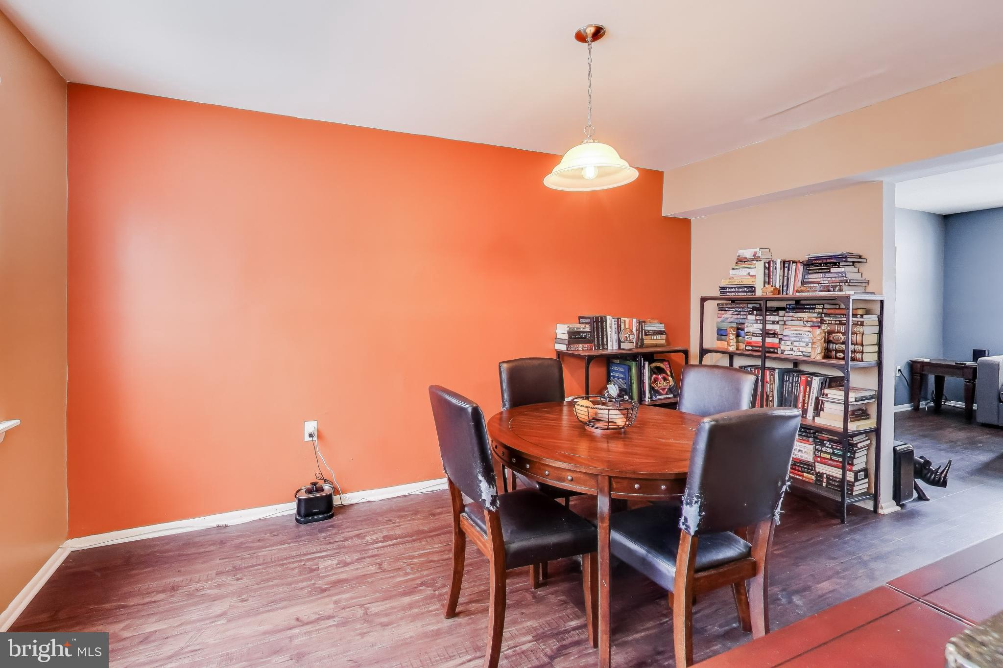 VILLAGE OF OLDE MILL - Residential