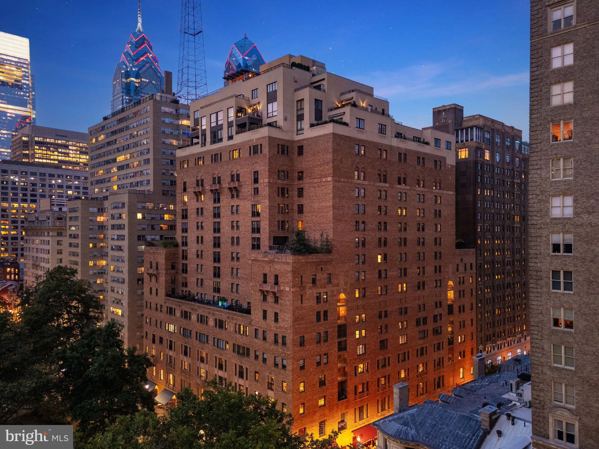 Philadelphia, Pennsylvania 19103, United States, 3 Bedrooms Bedrooms, ,3 BathroomsBathrooms,Residential,Active,167340