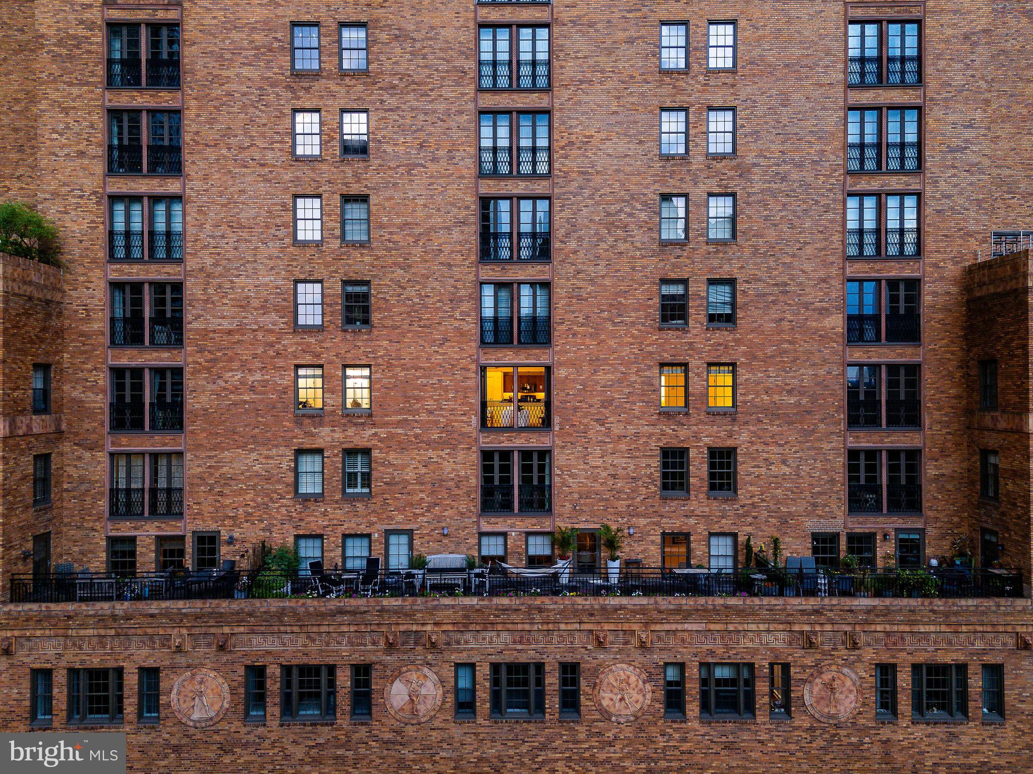 RITTENHOUSE SQUARE - Residential