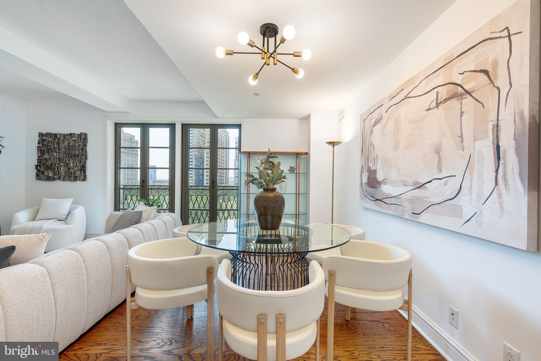 RITTENHOUSE SQUARE - Residential